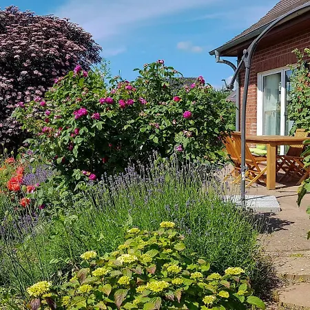 Exklusives Ferienhaus Malua Ferienhaus Middelhagen